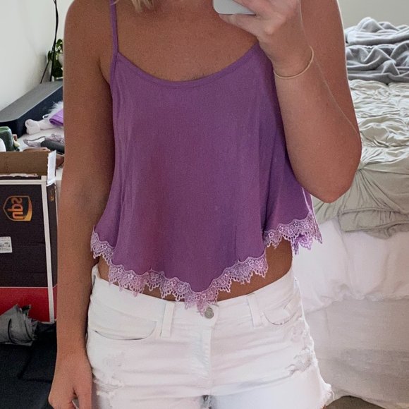 Tobi Purple Flowy Crop Top - Picture 1 of 2